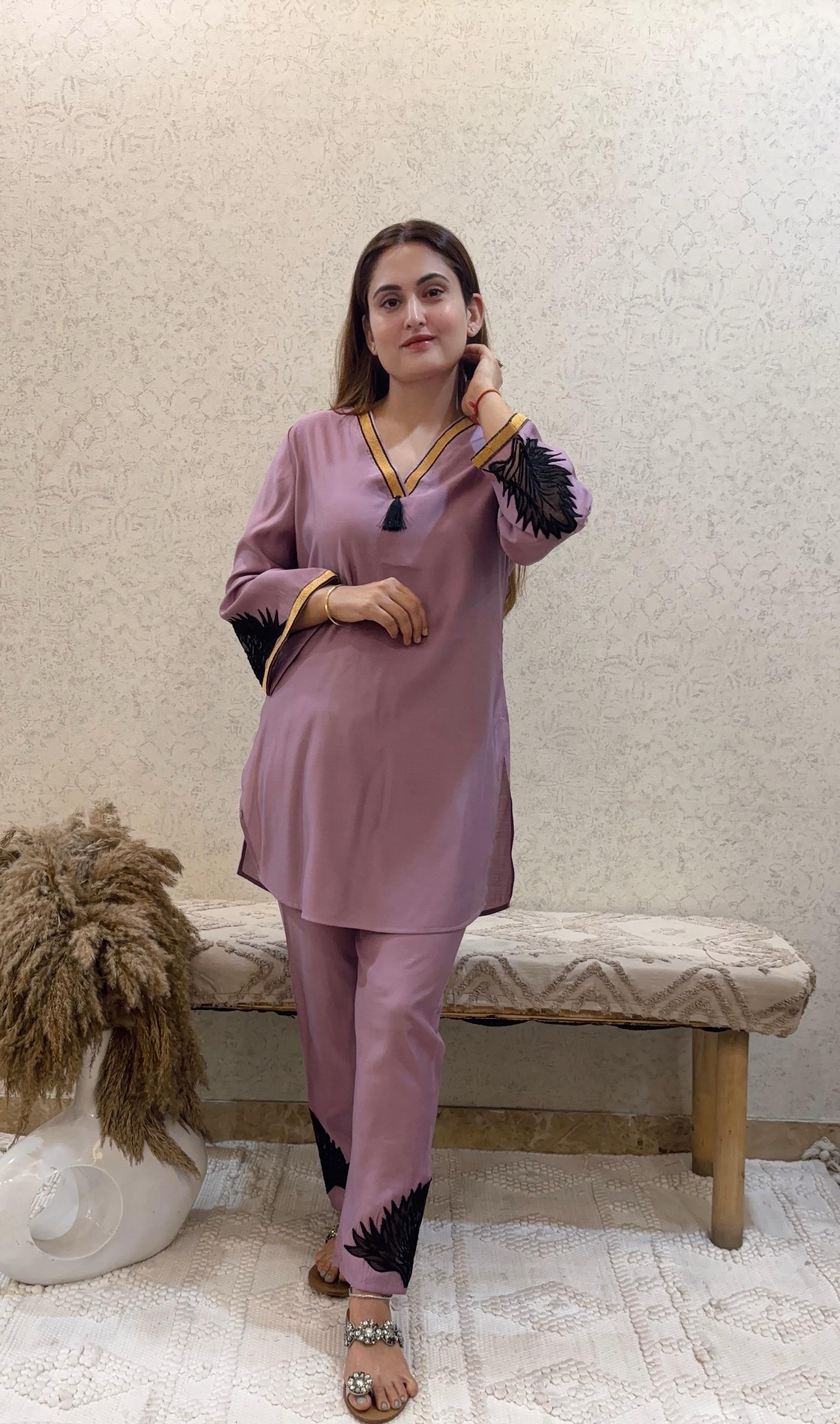 Pistachio Green Kurti Set 25156