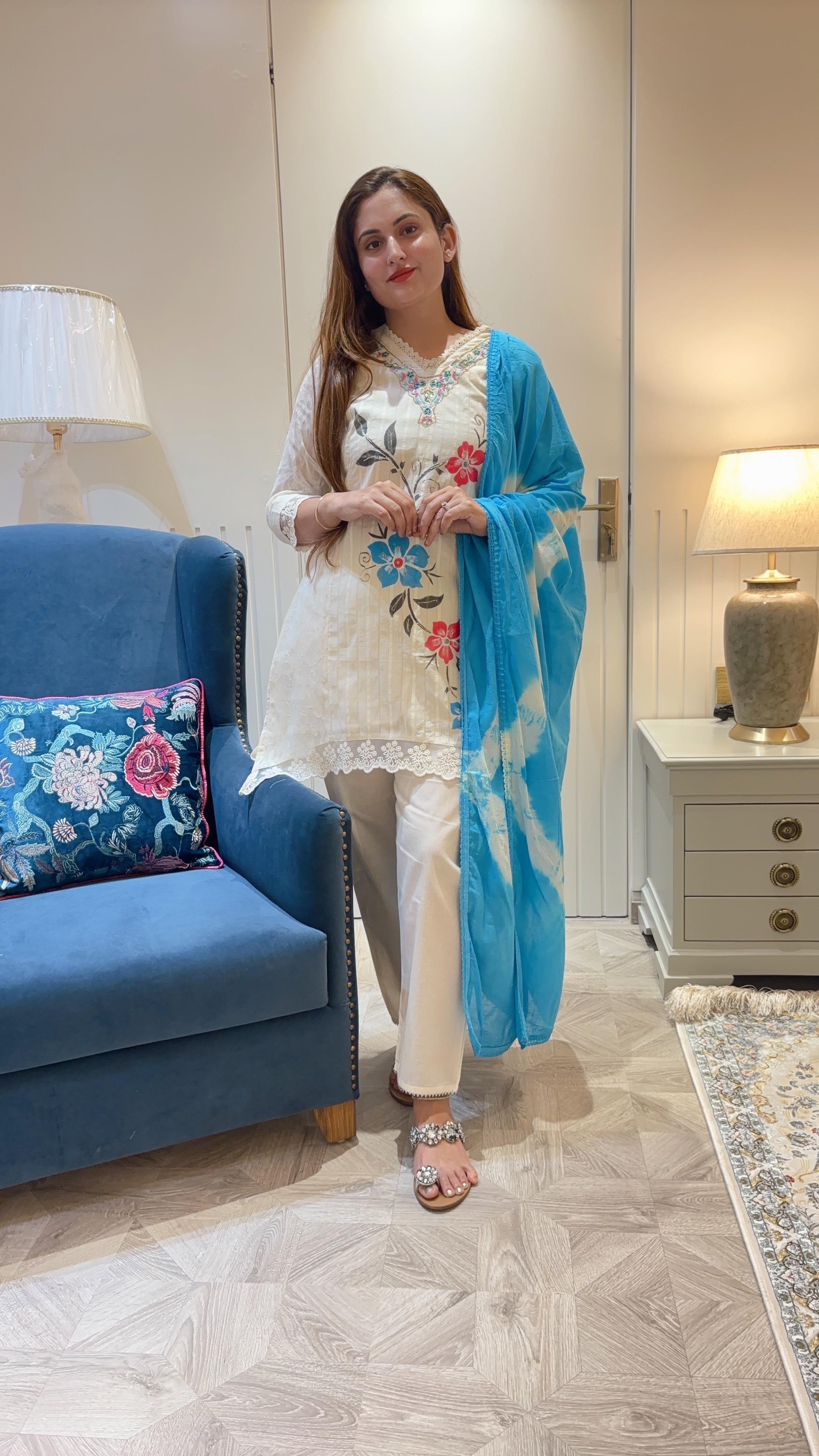 Ashnaina Jacquard Cotton 3 Pcs Set with Tie-Dye Dupatta