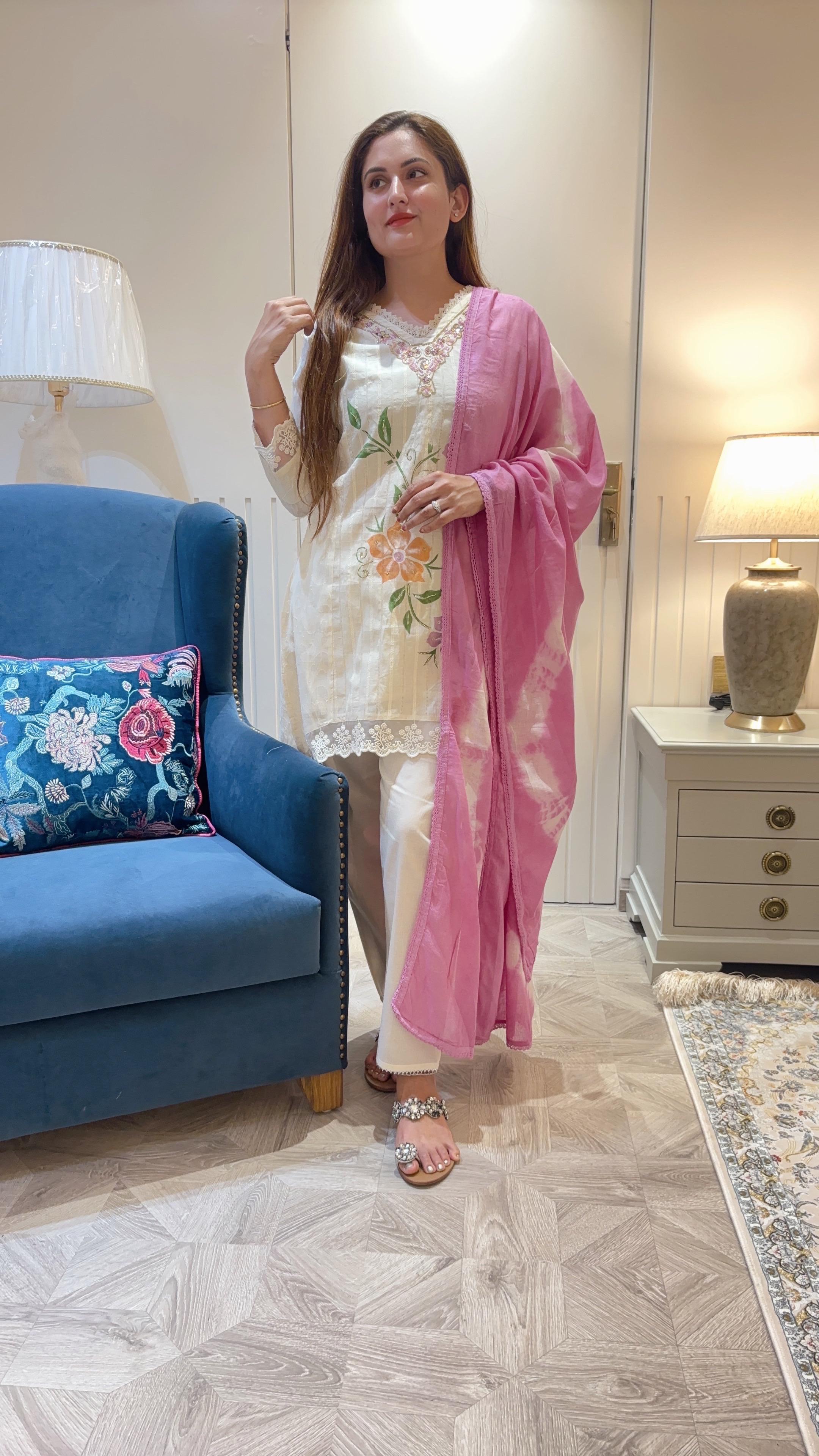 Ashnaina Jacquard Cotton 3 Pcs Set with Tie-Dye Dupatta